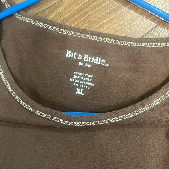 2 - Bit & Bridle T-shirts XL - Picture 5 of 5